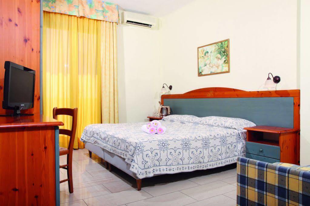 Hotel Barone Di Mare Melendugno Zewnętrze zdjęcie
