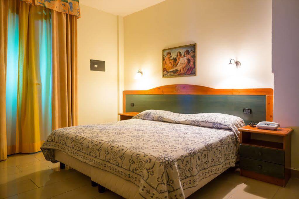 Hotel Barone Di Mare Melendugno Zewnętrze zdjęcie